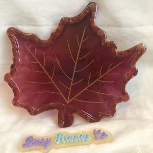 Maple leaf tray (made with resin)